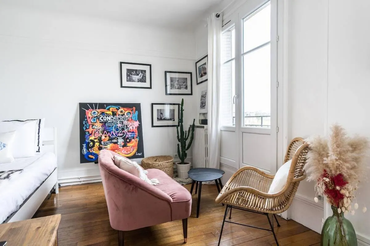Apartament Le Nid Parisien - Chic - Vue Tour Eiffel