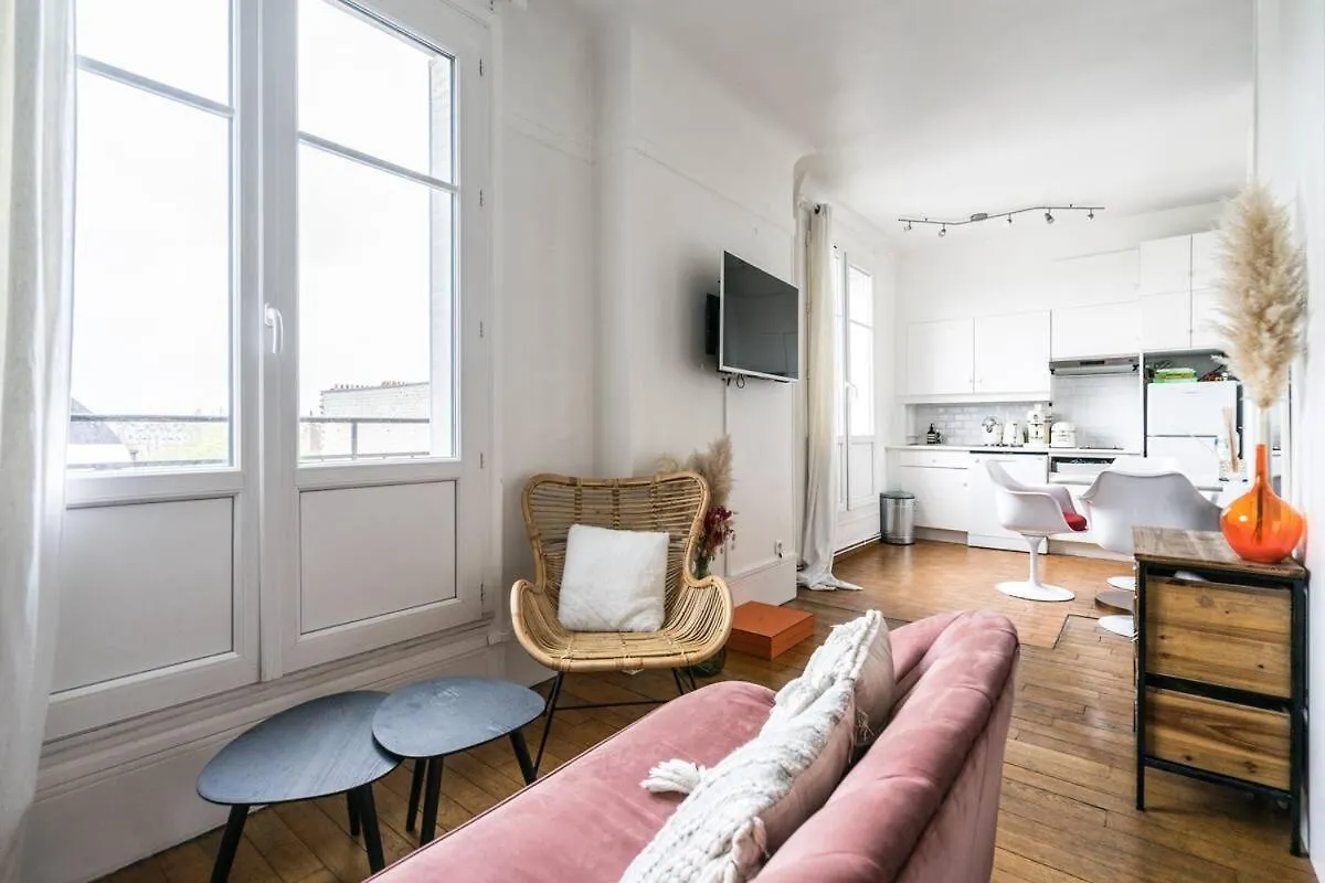 Le Nid Parisien - Chic - Vue Tour Eiffel Apartment France